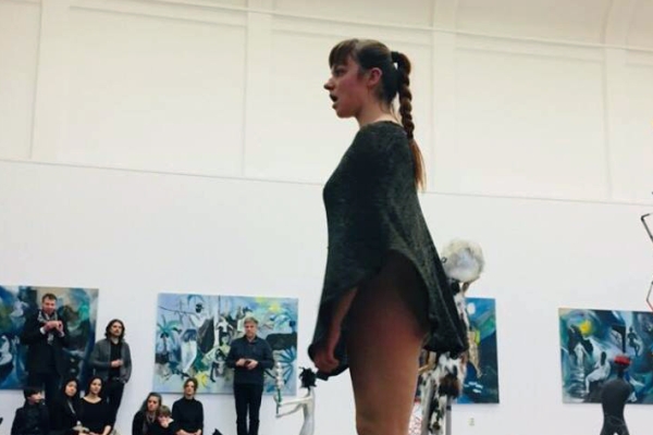 Finissage Onder Soorten - dance performance Suzan Stouthart